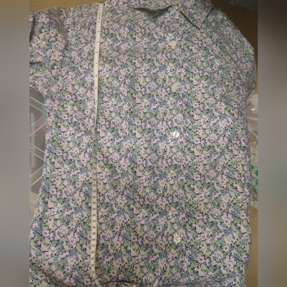 LL Bean Floral Stretch Blouse - Picture 6 of 9
